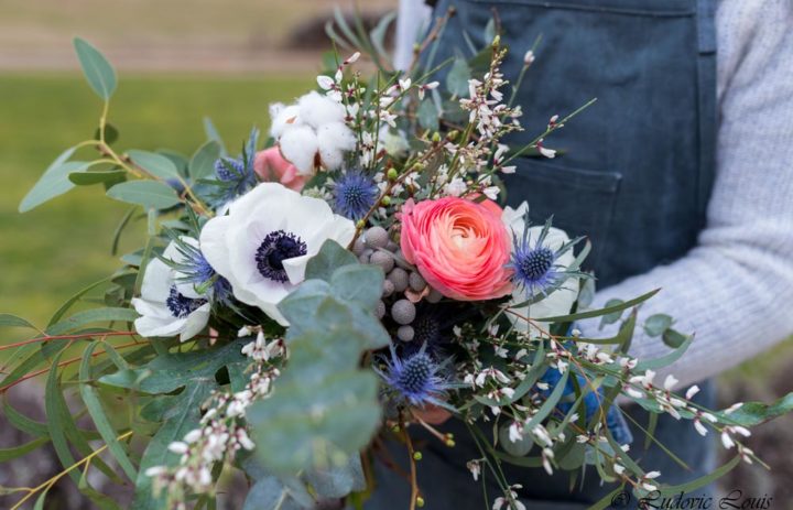  bouquet-de-saison-blanc-rose-bleu 