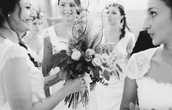  31-mariees-festival-mariage-alternatif-tulle-cloitre 