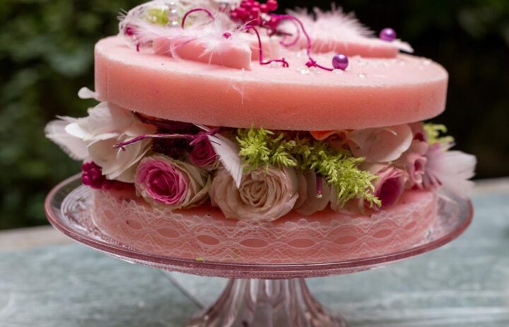  atelier-art-floral-gourmandise-composition-rose 