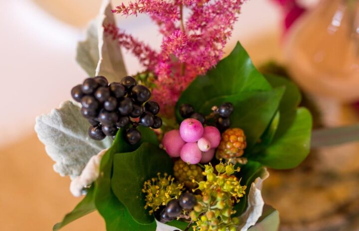  decoration-centre-table-reception-mariage-fruits-automne 