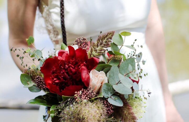  inspiration-mariage-trappeur-bouquet-mariee-fleuriste-tulle 